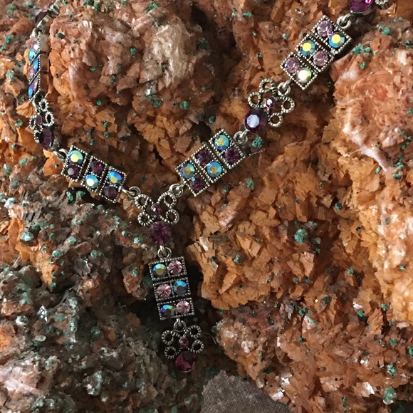 Charmed Madame - Picture 7 of 11